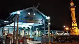 masjid-agung-surakarta_20180517_160954.jpg