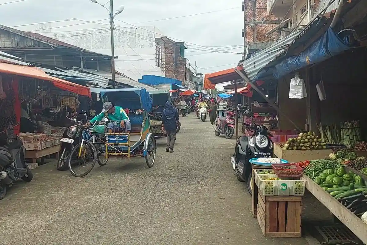 Harga Daging Sapi di Pasar Kuala Tungkal Normal, Namun Sepi Pembeli