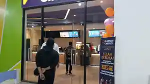 Bioskop-Platinum-Cineplex.jpg