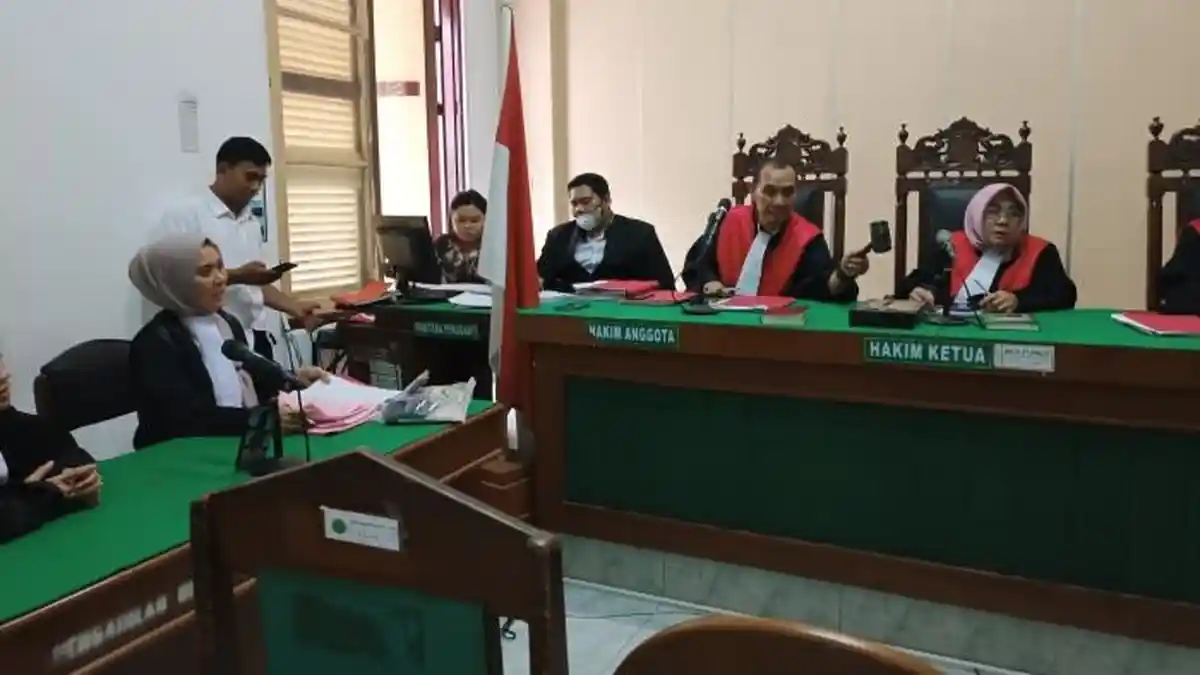 Riri Anisa Nekat Bawa 2,5 Kg Sabu Naik Motor, Kini Terancam Hukuman Mati