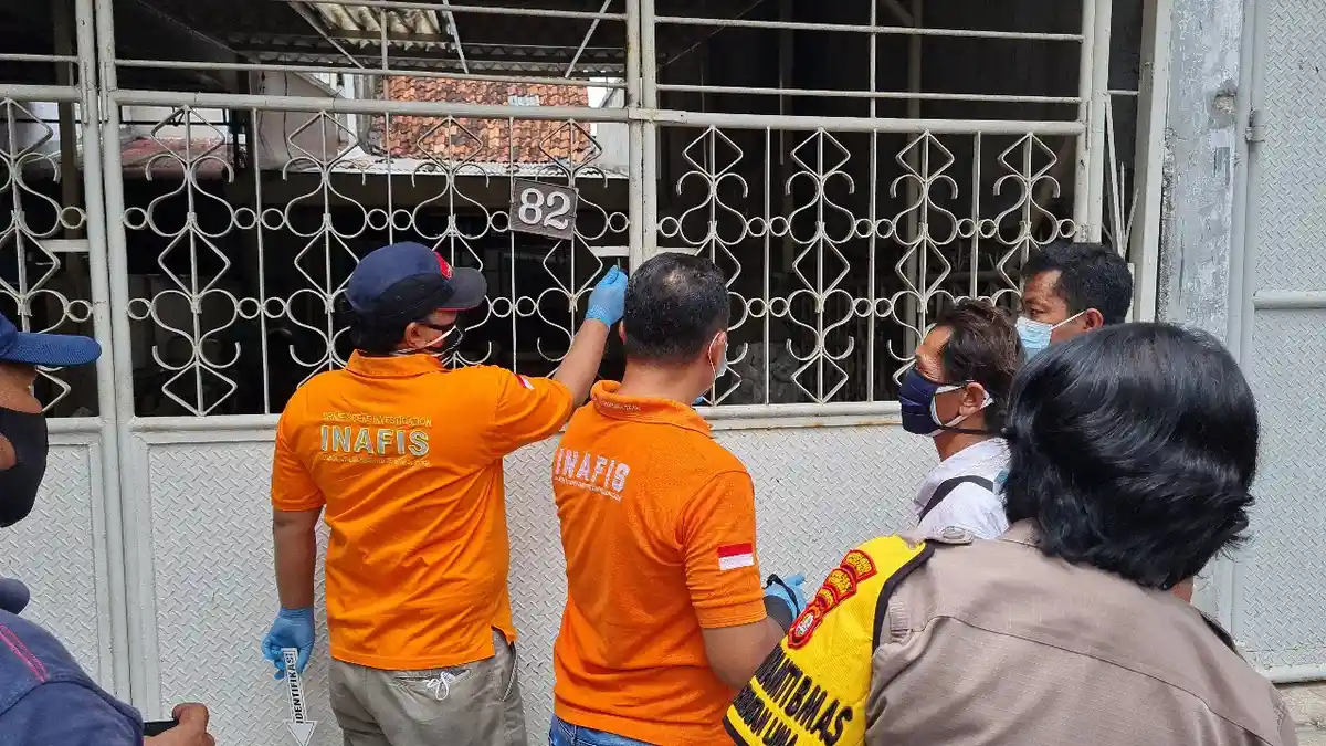 Sempat Minta Makanan ke Tetangga, Lansia Ditemukan Meninggal Posisi Duduk di Ruang Makan di Tambora