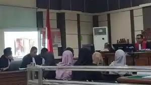 SIDANG-TIPIKOR.jpg