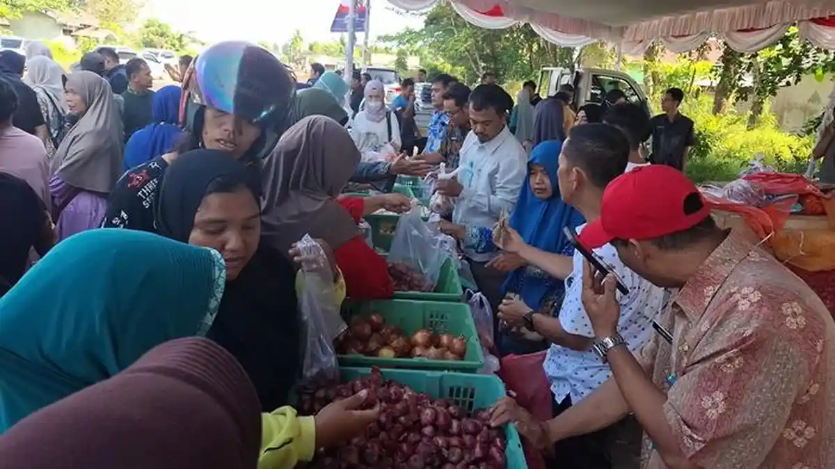Jaga Stabilitas Harga Bahan Pokok, Pemprov Babel Gelar Operasi Pasar ...