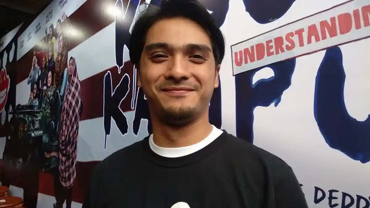 Apa Itu LC Karaoke? Wanita yang Viral Bersama Ricky Harun Buka Suara ...
