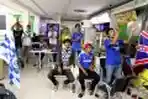 Nonton Bareng Blues Troops