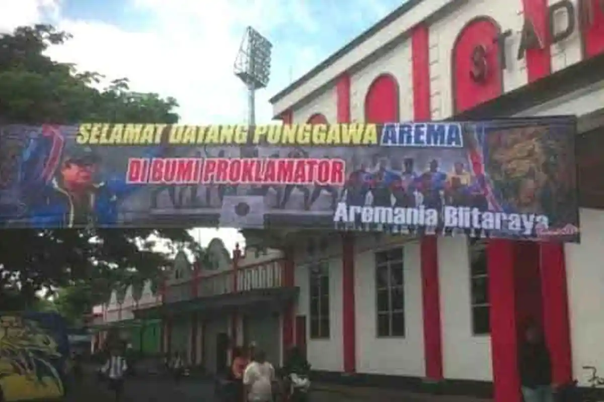 Alasan Manajemen Arema FC Patok Harga Tiket Rp150 Ribu di Stadion Soepriadi Meski Aremania Keberatan