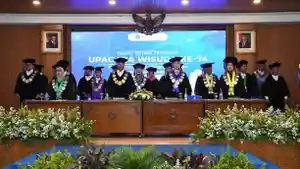 20251119_wisuda74usm.jpg