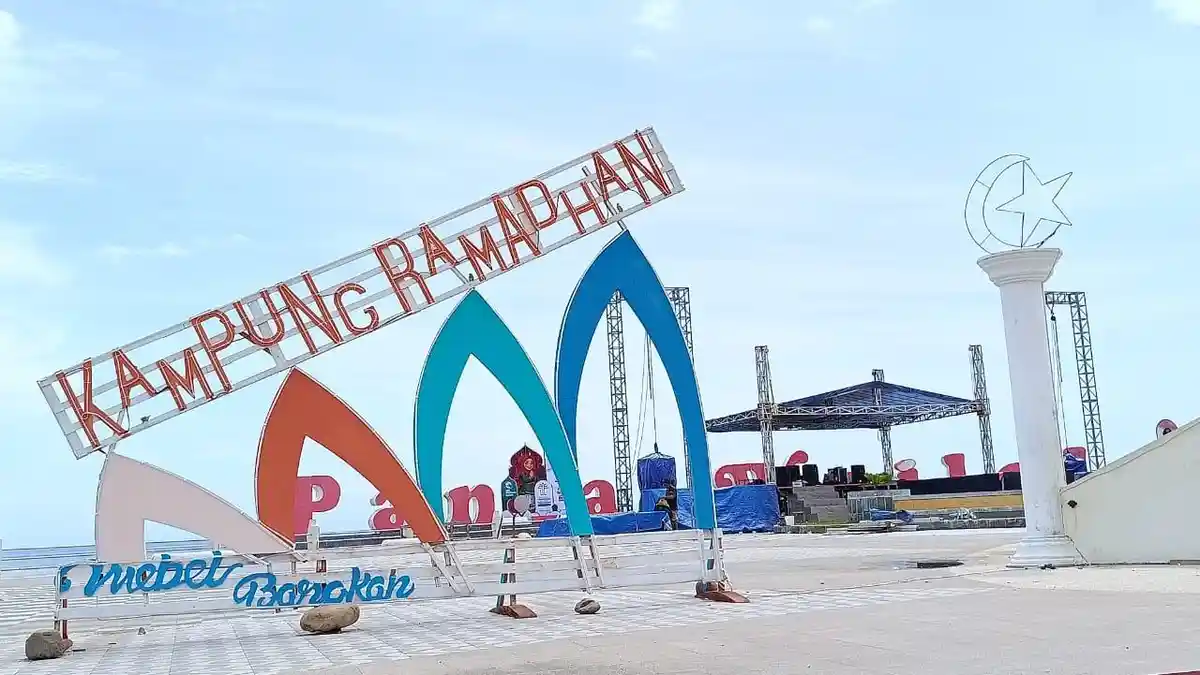 Pemkab SBT Gelar Kampung Ramadan dan Festival Sahur di Pantai Wailola