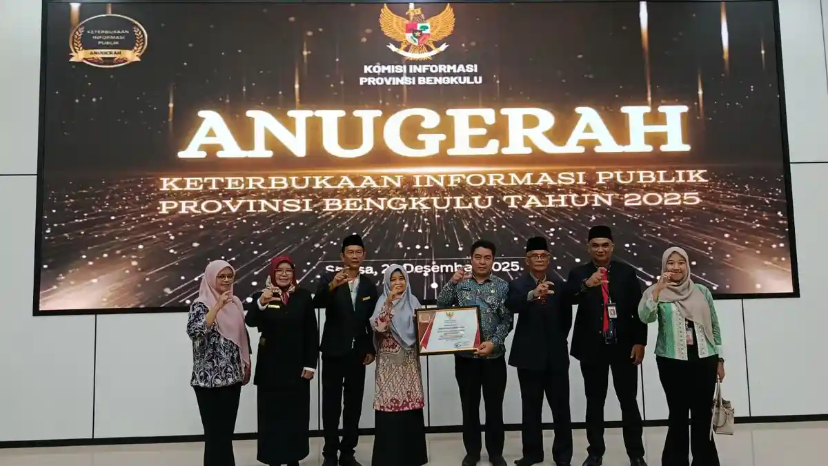 Diskominfosantik Kepahiang Raih Penghargaan OPD Informatif dari KI Provinsi Bengkulu
