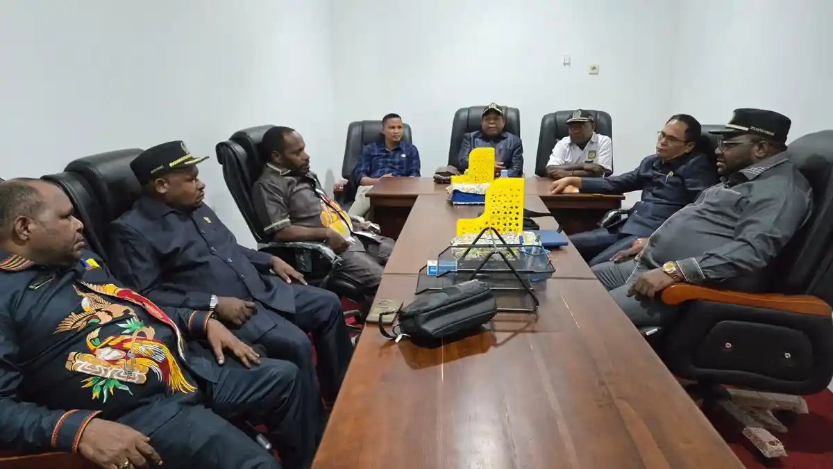 Dinas PUPR Papua Tengah Tiga Kali Mangkir RDP Dengan DPR, Ada Apa? 