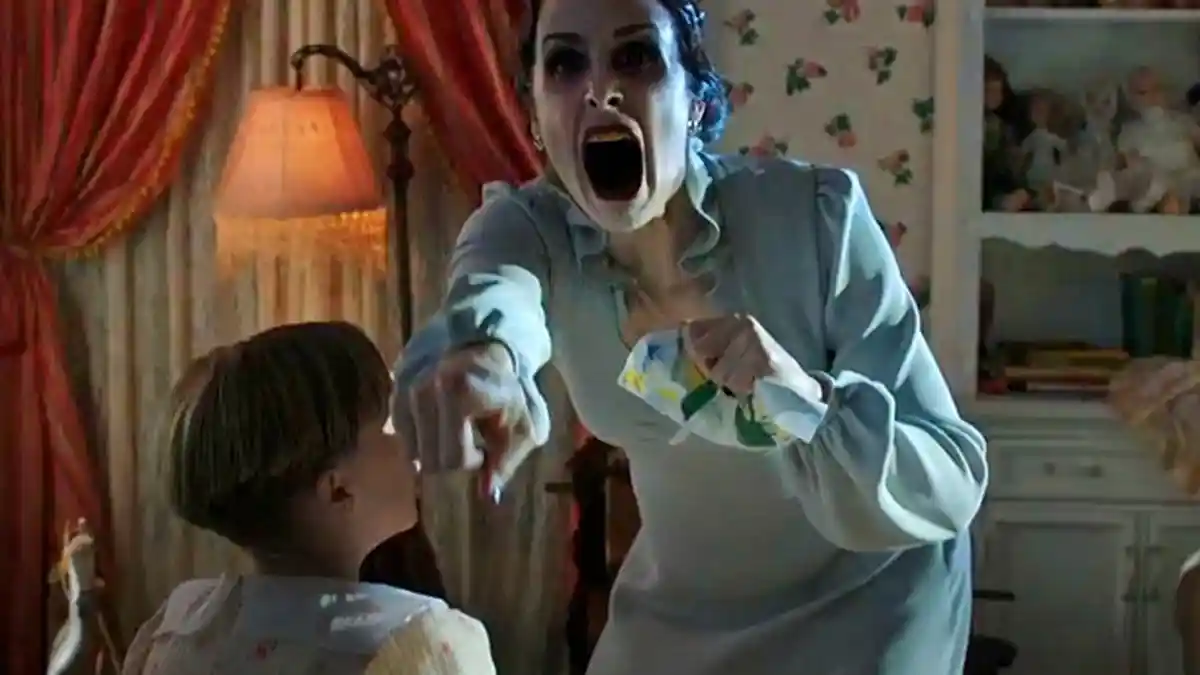 Siap-siap Teror Malam Jumat! Ini Sinopsis Film INSIDIOUS: Chapter 2 Tayang Malam Ini di Trans TV