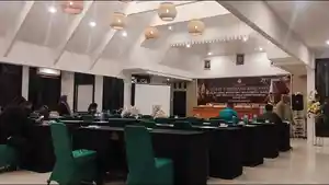 Suasana-pertemuan-KPU-Boalemo-dan-media-pers.jpg