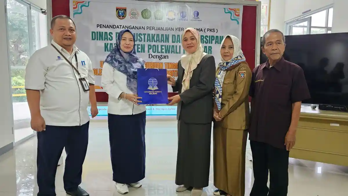 Perkuat Inisiatif Literasi UT Majene dan 5 Perguruan Tinggi di Polman PKS dengan Dinas Perpustakaan