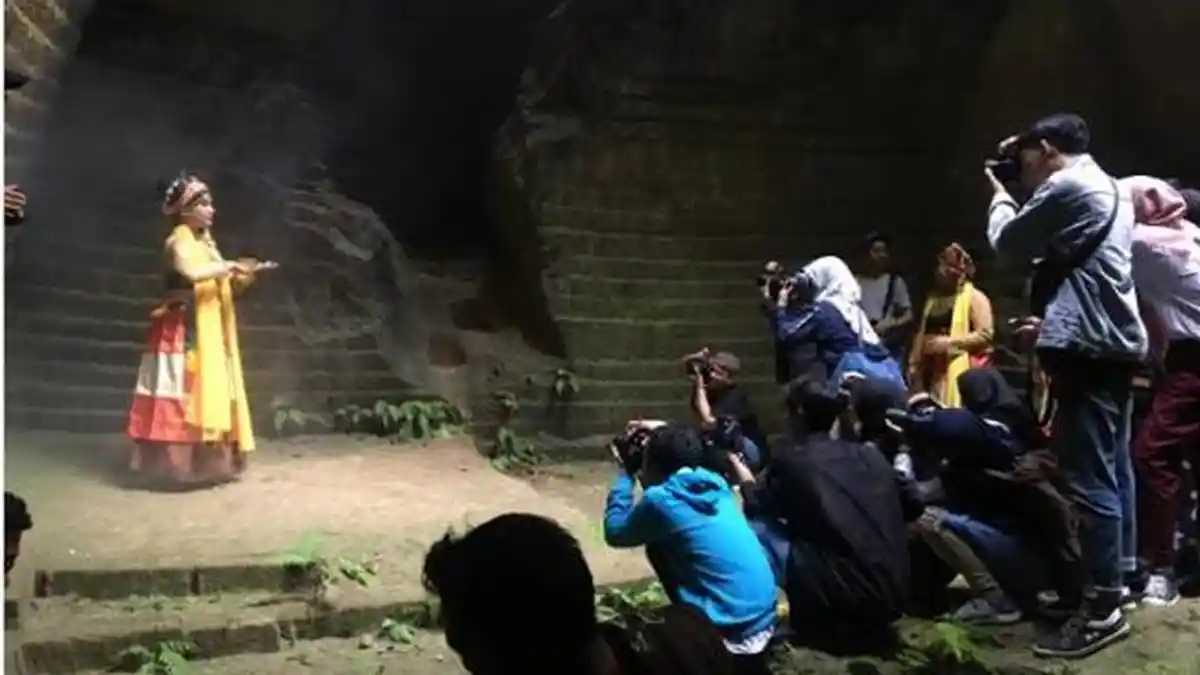 Tari Muang Sangkal dari Madura untuk Tolak bala
