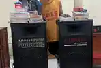 puluhan-buku-tulis-hingga-perangkat-elektronik-seperti-speaker-komputer.jpg