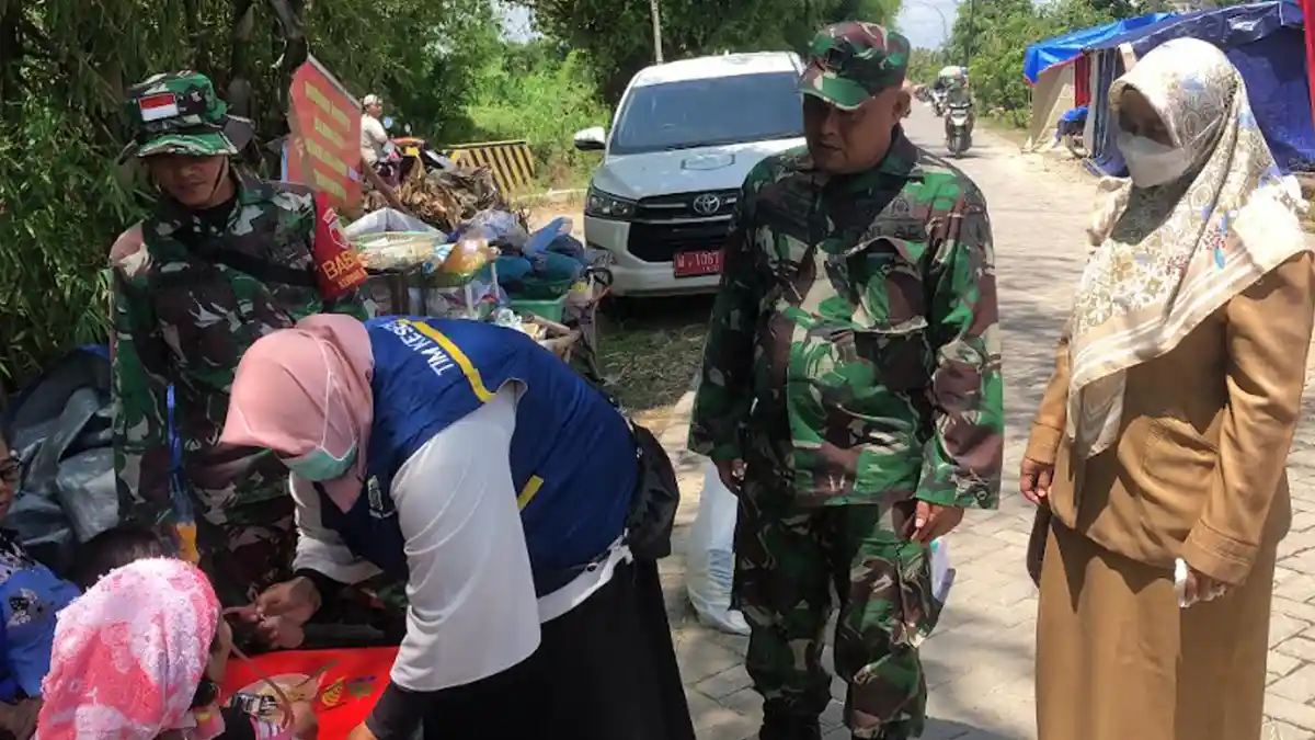 Warga Gresik Terdampak Banjir Kali Lamong Banyak yang Terkena Kutu Air, Gatal, Hingga Pegal-Pegal