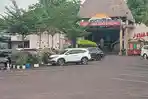 Pengunjung Wisata Bahari Lamongan dan Maharani Zoo Masih Sepi, Jalan Daendels Lengang