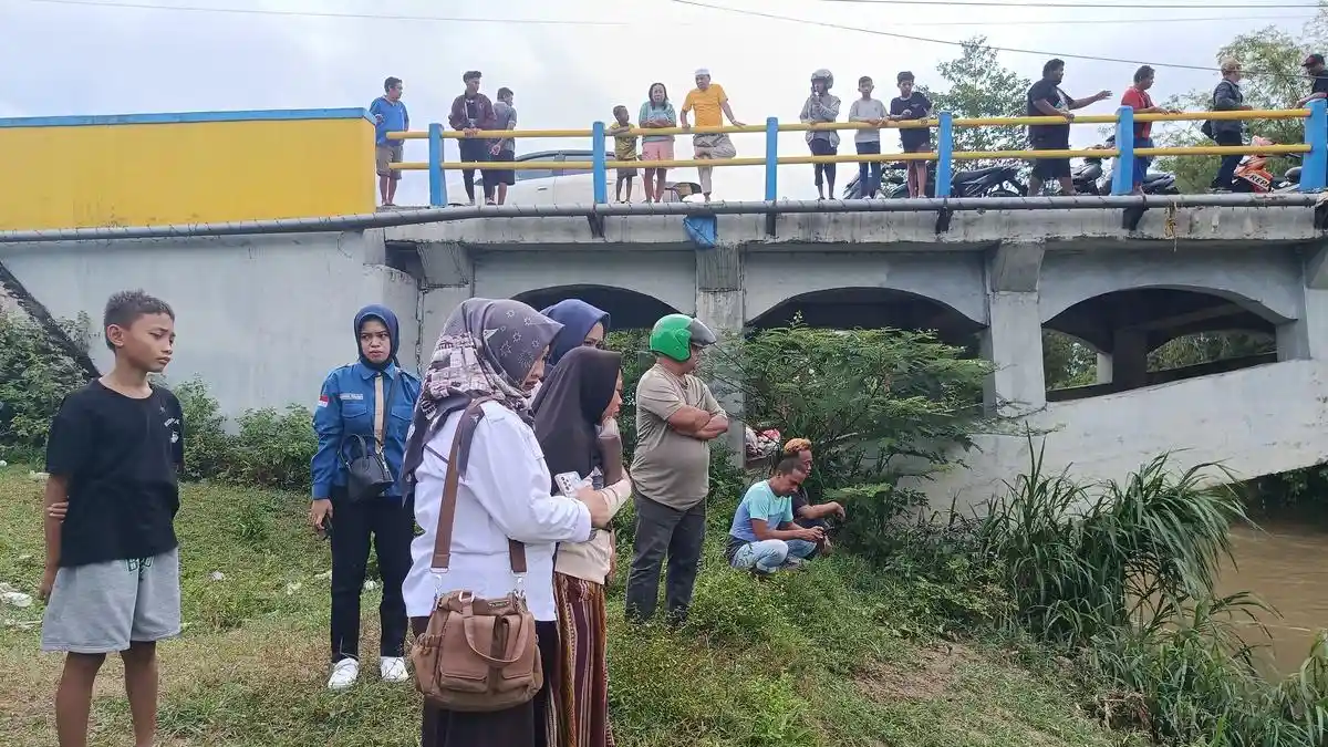 Jeritan Pilu Ibu Arya Husain Korban Tenggelam di Sungai Bolango Gorontalo 'Mama Tunggu ti Nunu'