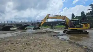 Jembatan-Wae-Mer.jpg