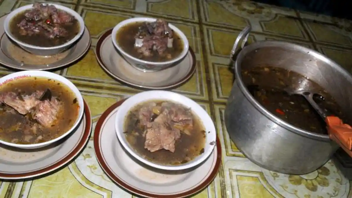 Rahasia Sop Iga Sapi Khas Grobogan di Warung Paryati Layak untuk Dinikmati Pelancong dan Warga