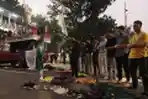 Demo Mahasiswa di Patung Kuda Ricuh 