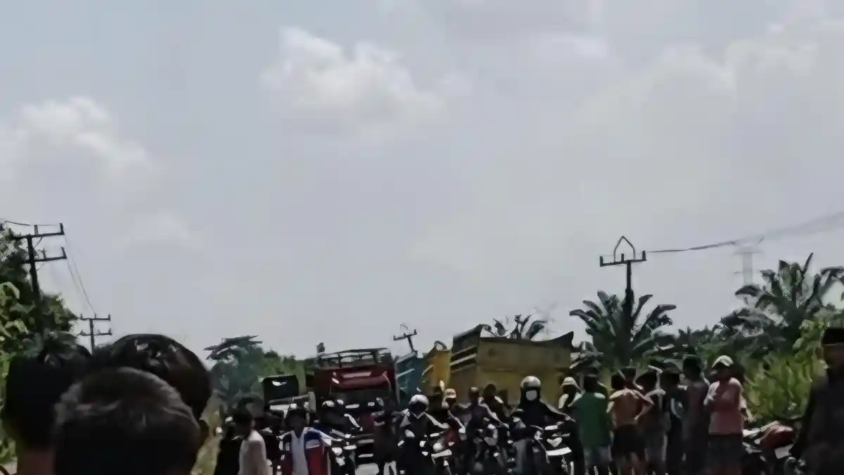 Kronologi Kecelakaan Maut di Musi Rawas, Pemotor Tewas Usai Ditabrak Bus, Alami Luka Parah - Tribunsumsel.com