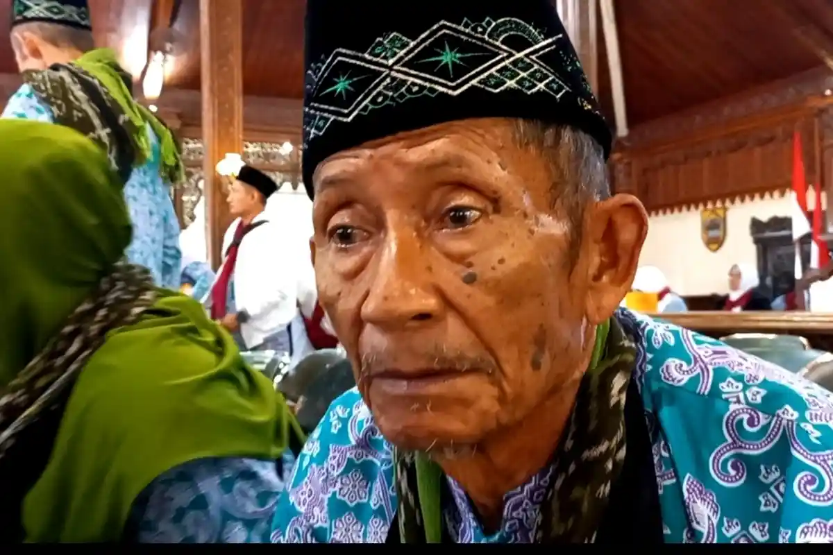 11 Tahun Menanti, Kasimin Petani Berusia 90 Tahun Asal Jepara Akhirnya Berangkat Haji