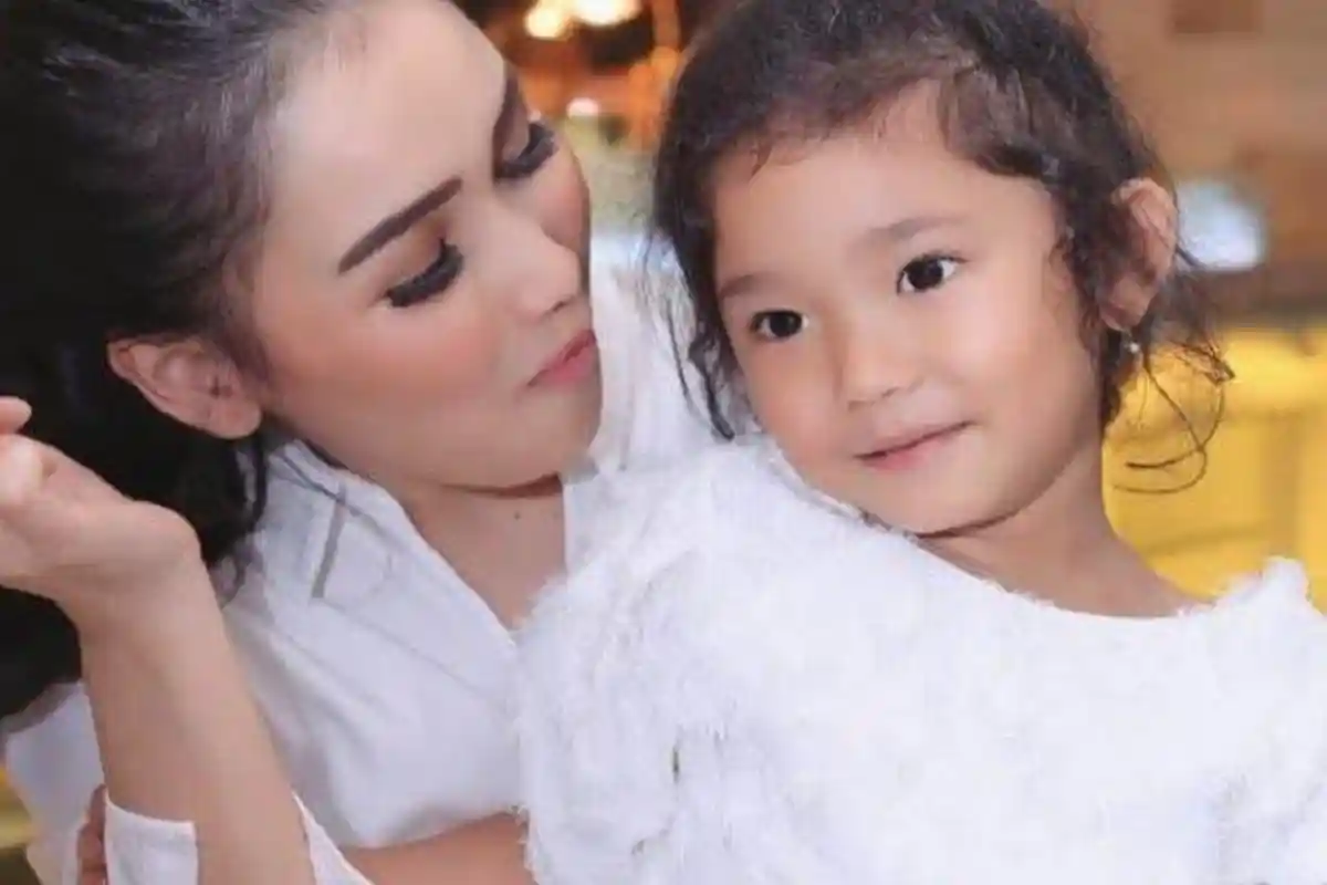 Celotehan Bilqis Anak Ayu Ting Ting Mau Om Shaheer Jadi Papanya Bikin Ivan Gunawan Mewek