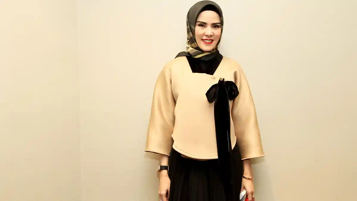 Angel Lelga Dilabrak Mantan Istri Samuel Rizal, Ada Apa?