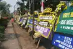 Bunga Duka Cita Mengelilingi Lapas Kelas 1 Tangerang