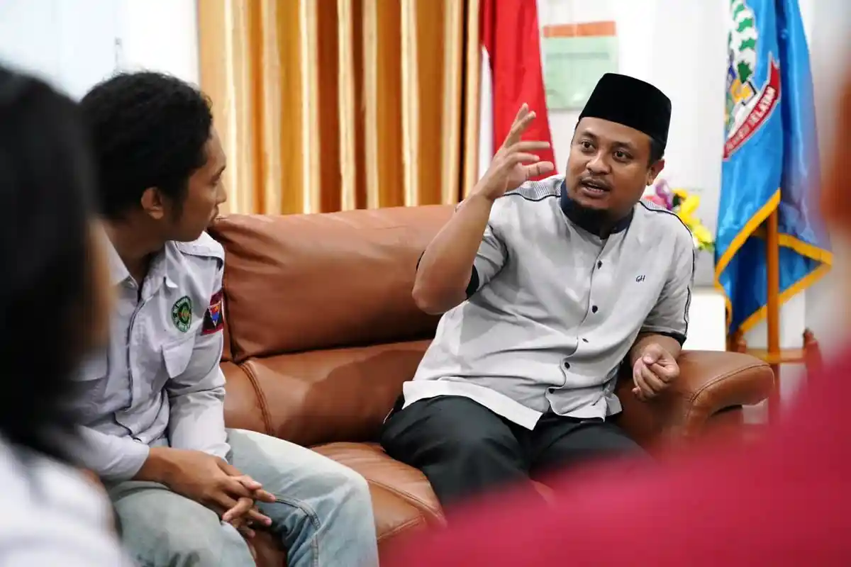 Ekspedisi Mt Kosciuszko, Wagub Sulsel Andi Sudirman Minta Mapala 09 FT Unhas Utamakan Keselamatan - wagub-sulsel-andi-sudirman-menerima-tim-eemp-iv-mapala-09-ft-unhas-1.jpg