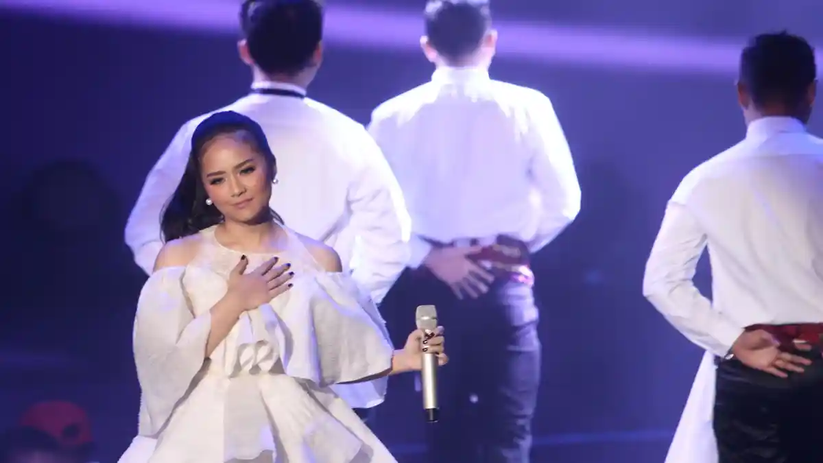 Album Baru Gita Gutawa Bawa Rasa Musik Lima Negara