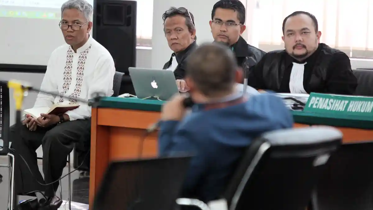 Buni Yani 'Protes' saat Sidang, Sebut Jaksa Seperti ini