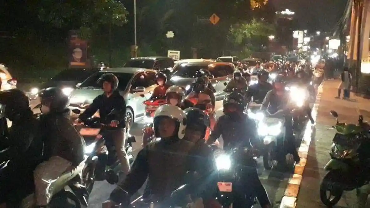 Lebih dari 0,6 Juta Kendaraan Tinggalkan Jakarta selama Libur Panjang Maulid, 25 Persen ke Puncak