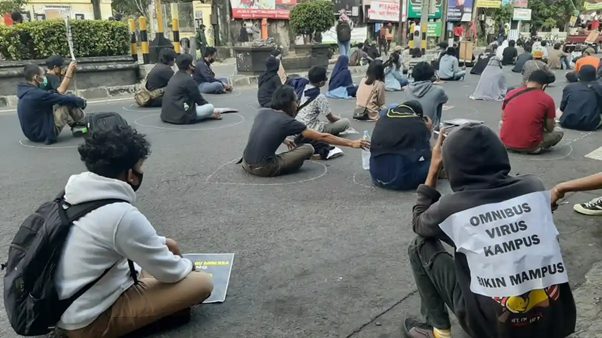 Omnibus Law, Isi Omnibus Law Cipta Kerja dan Dampak Bagi Buruh