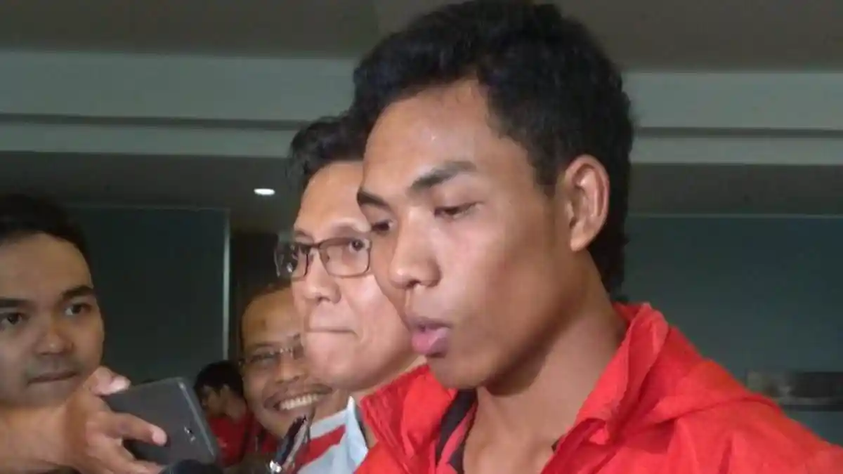 Lalu Muhammad Zohri Tak Lupa Bersedekah Usai Terima Banyak Hadiah
