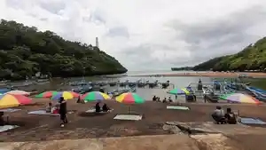 Wisatawan-Kesal-Masuk-Pantai-Diminta-Bayar-Rp-60-Ribu-Padahal-Aslinya-Rp-30-Ribu-Petugas-Dimutasi.jpg