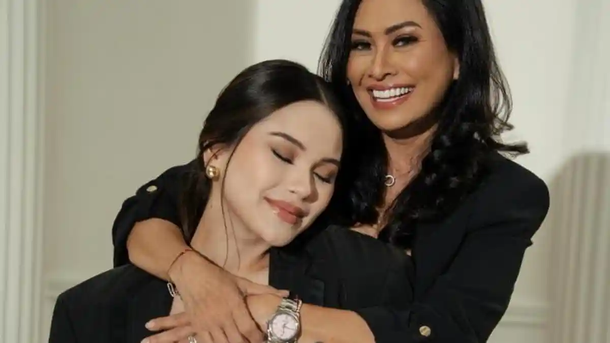 Sangat Terbantu di Masa Pascapersalinan, Alyssa Daguise Berat Melepas Ibunya Kembali ke Paris