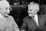 albert-einstein-18791955-shares-a-joke-with-israeli-prime-minister-david-ben-gurion-18861973.jpg
