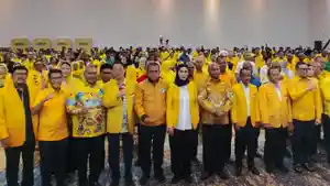 Mathius-D-Fakhiri-terpilih-secara-aklamasi-jadi-Ketua-DPP-Partai-Golkar-Papua.jpg