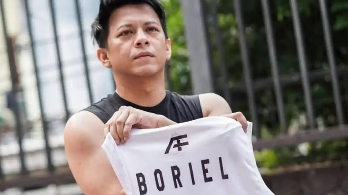 Dompet Ariel Noah Dibongkar, Potretnya di KTP Bikin Netizen Salah Fokus, Gantengkah?