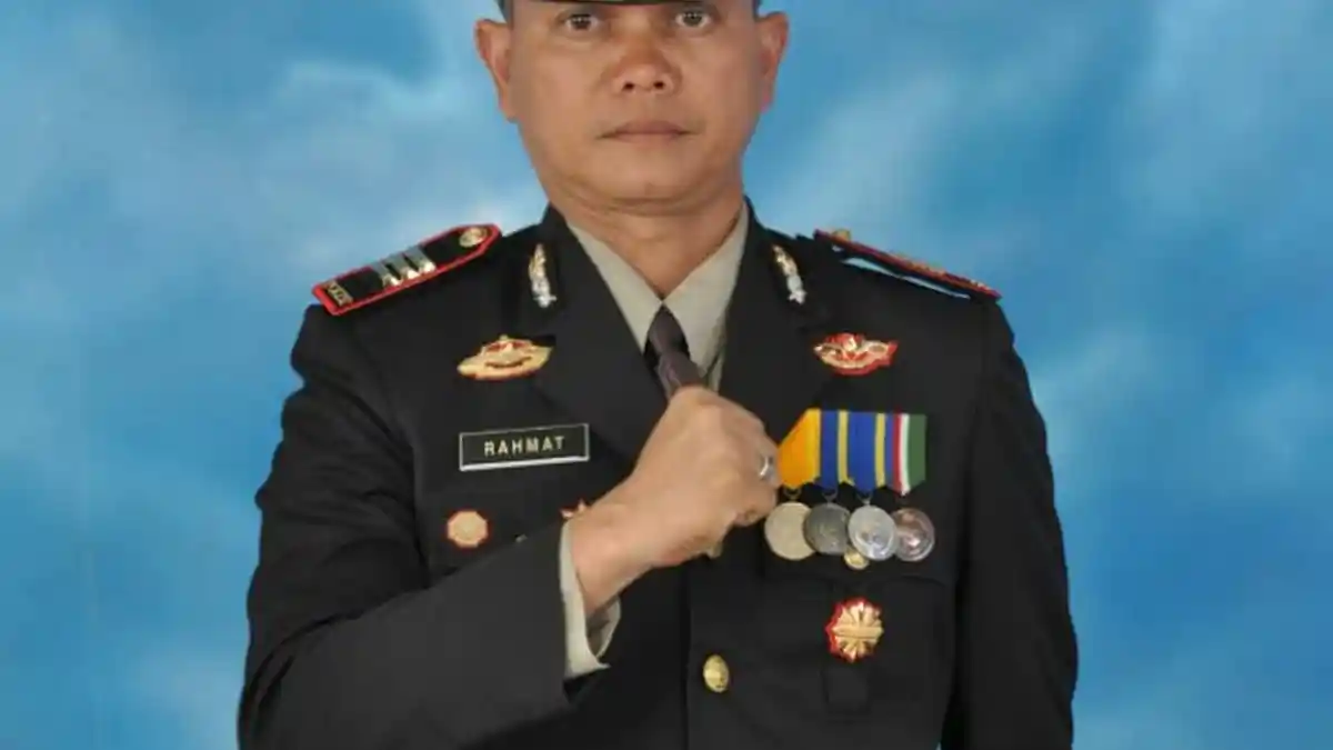 Nyamar Jadi Pembeli Polisi Bekuk Pengedar Sabu