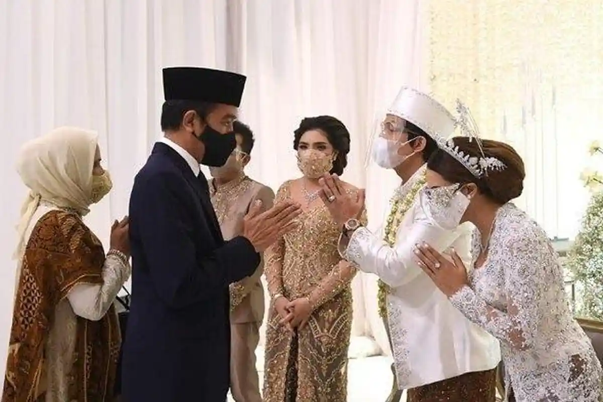 Ali Mochtar Ngabalin Bela Presiden Jokowi Saat Hadir pada Pernikahan Atta-Aurel, 'Apa Masalahnya?'