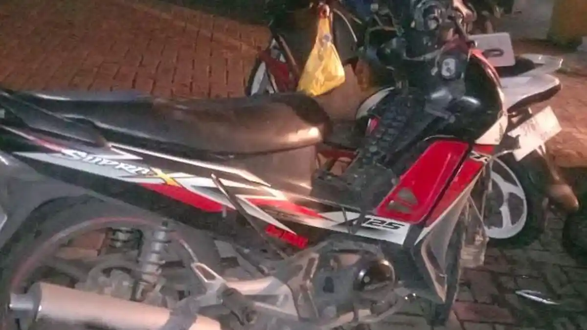 Kecelakaan Frontal Sepeda Motor di Gresik Renggut Nyawa Seorang Pengendara