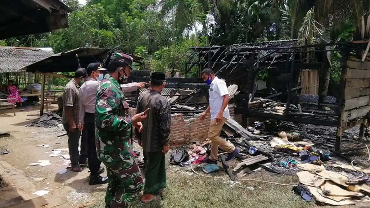Rumah Warga Sawang, Aceh Utara yang Terbakar Ternyata Milik Kepala Dusun, Ini Indetitasnya