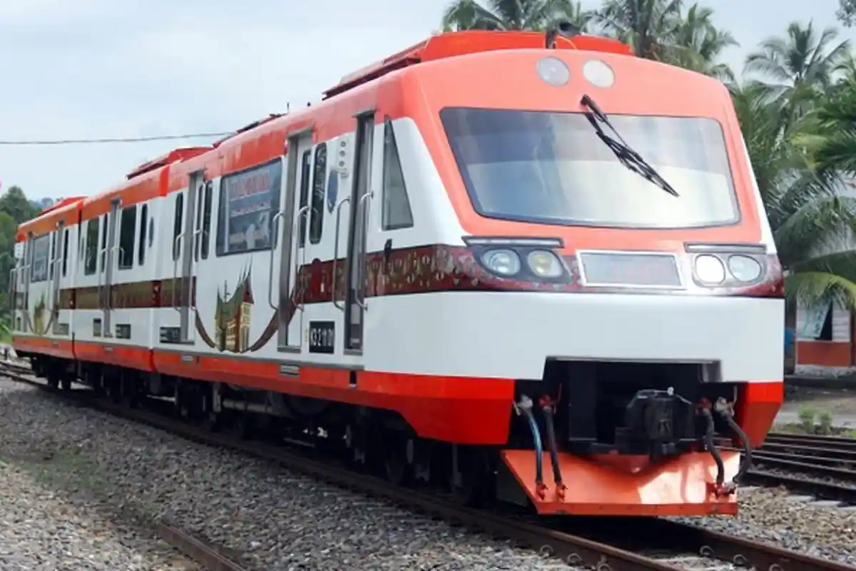 Terkini, Jadwal Kereta Api Lembah Anai Rute Kayu Tanam ke Bandara Internasional Minangkabau (BIM)
