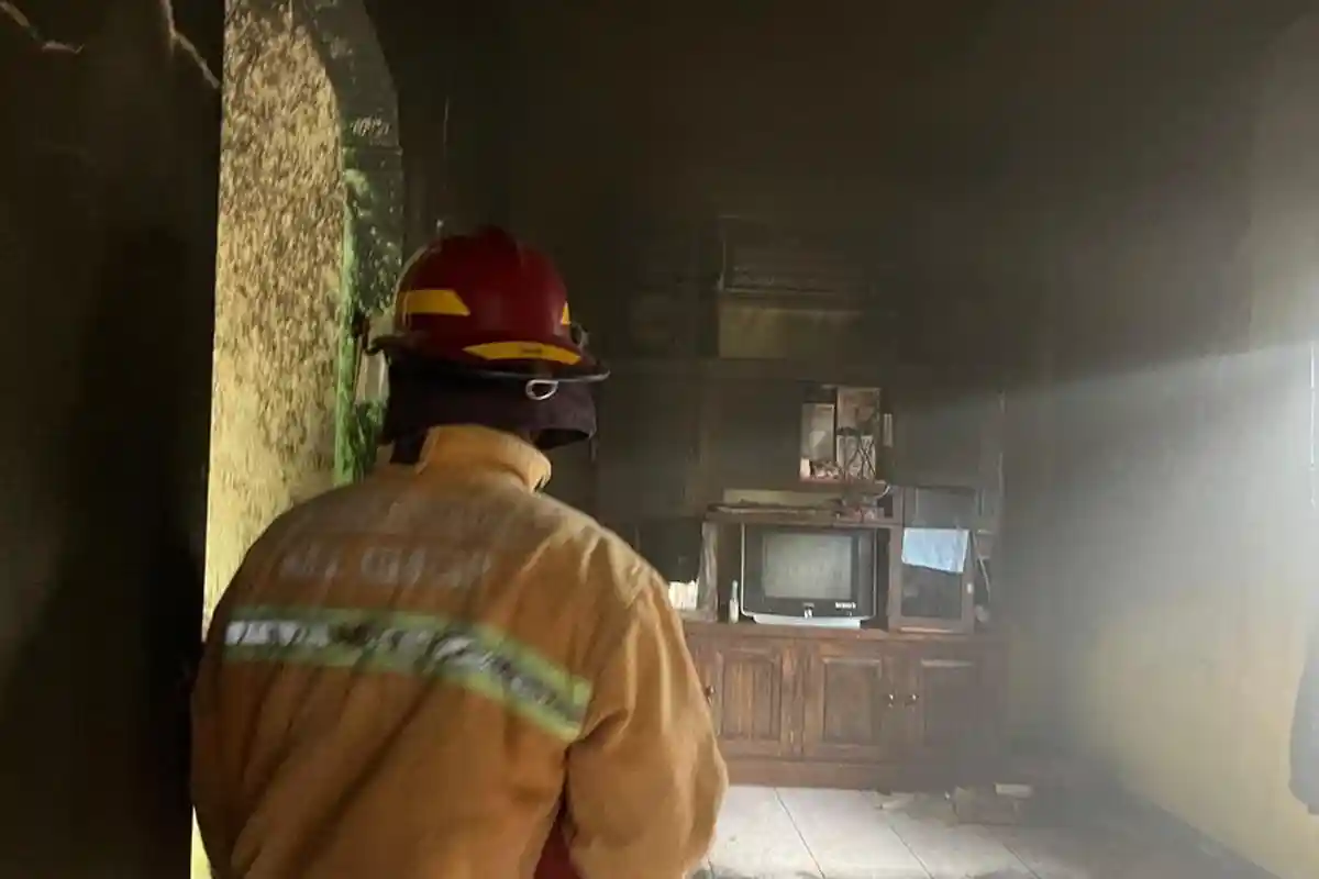 Rumah Sudarti Warga Nusawungu Cilacap Ludes Terbakar, Pemicu Awal Anak Mainan Korek Api di Sofa