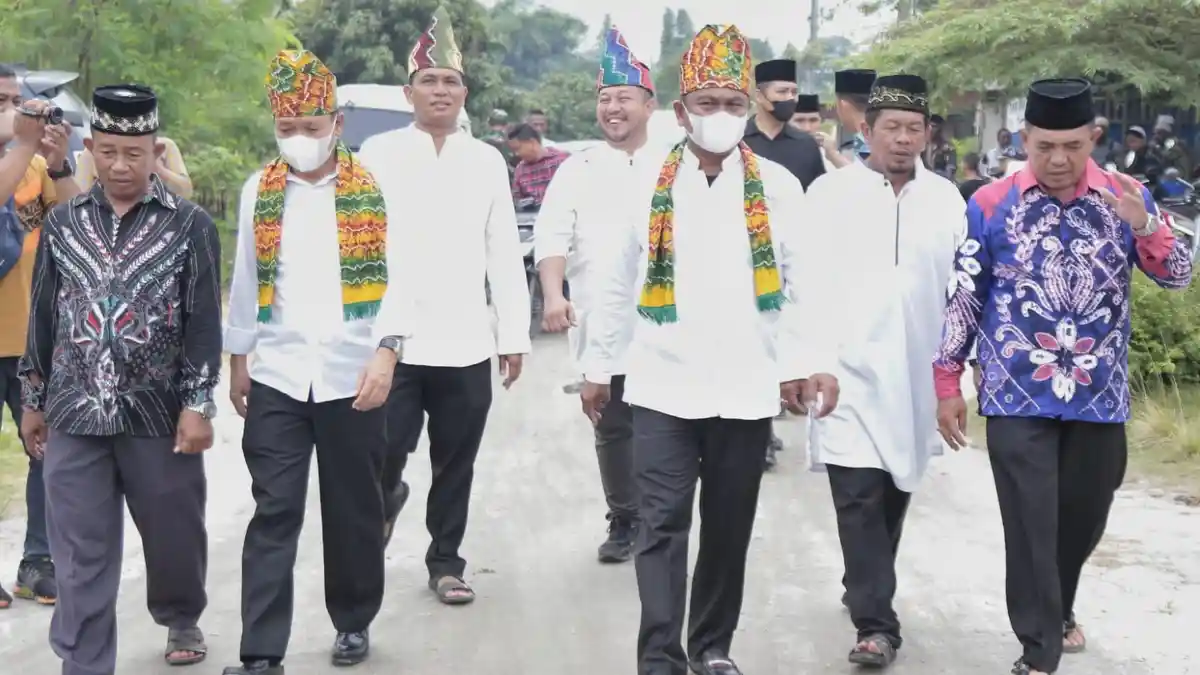 Adakan Maulid Banjar, Masyarakat Lubuk Rotan Terharu Dapat Sumbangan Seekor Lembu dari Bupati Sergai
