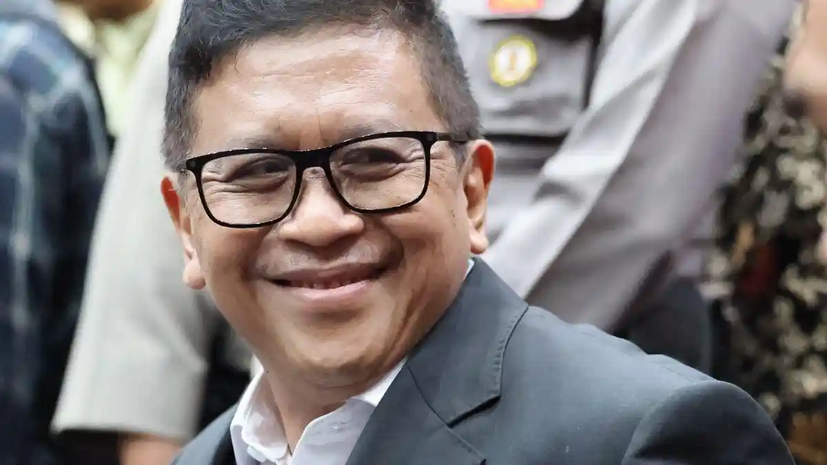 Pengamat UGM Buka Suara Soal Manuver PDIP Dukung Pemerintahan Prabowo Usai Hasto Dapat Amnesti
