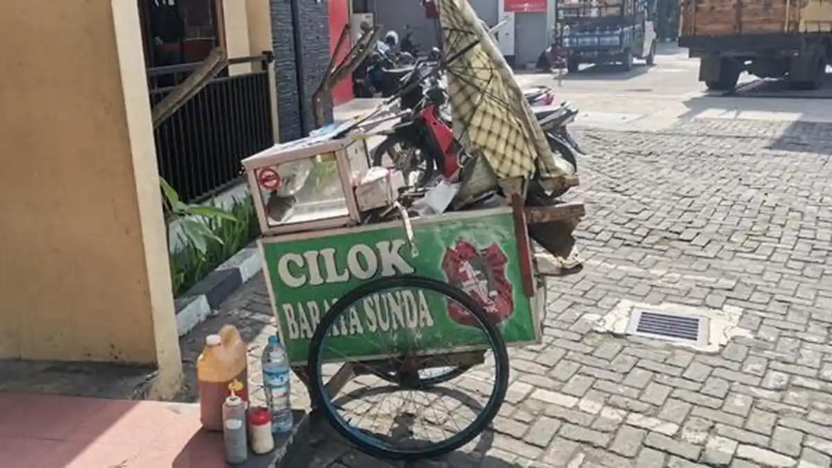 Pedagang Cilok di Sleman Ditabrak Motor di Jalan Magelang KM 11